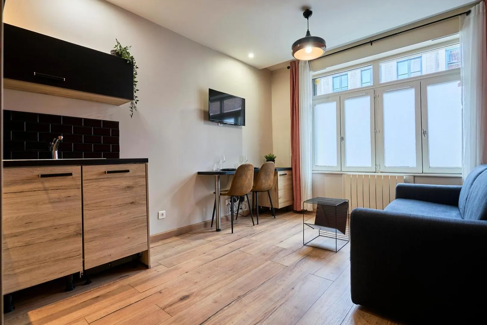 Vieux Lille Appartement 2 Personnes Tout Equipe צרפת
